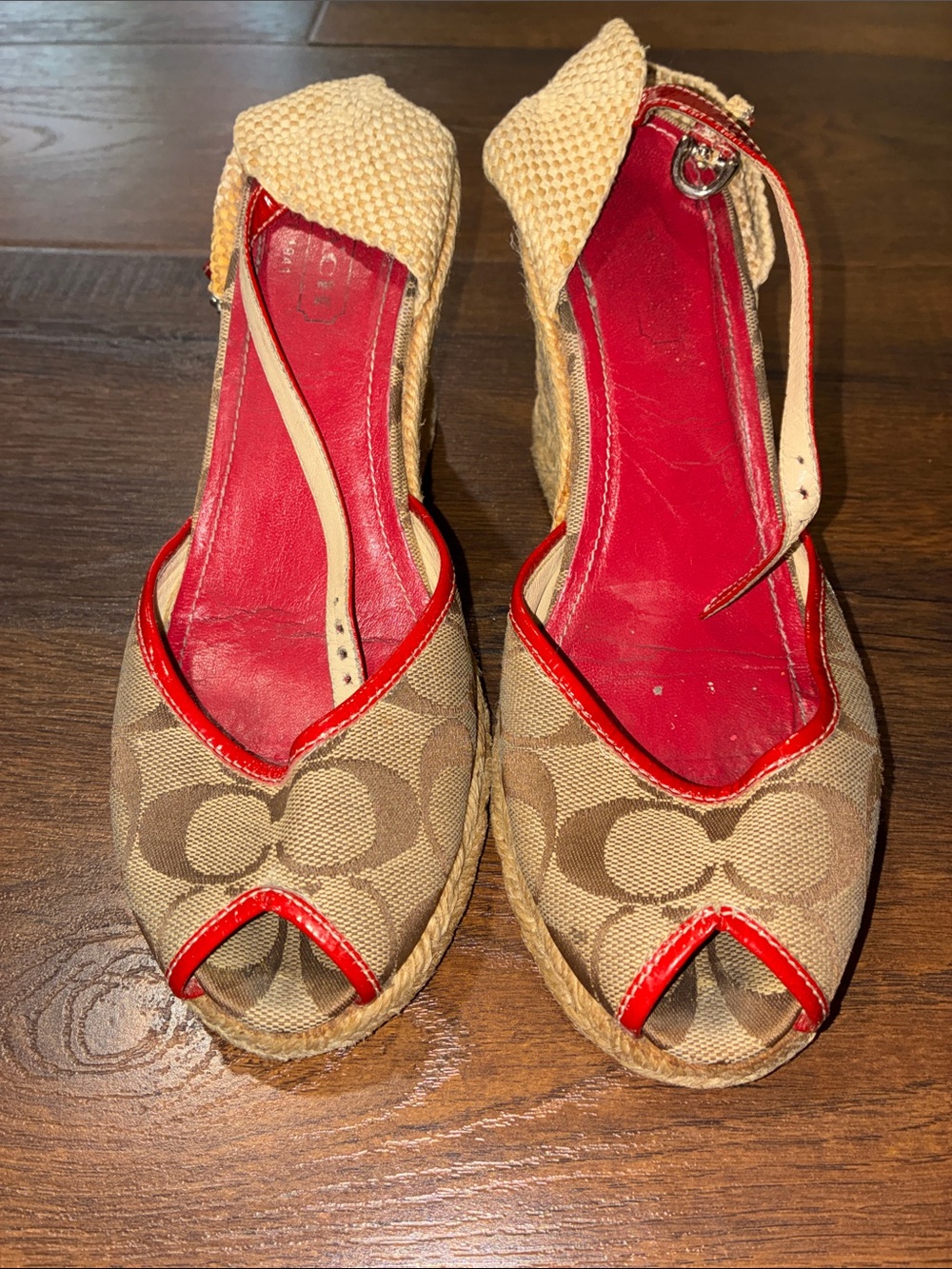 Y2K Coach Tan Signature Canvas Espadrilles Wedges with Raspberry Trim SZ 8